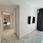 Apartment Centre Vibes Luxury 1bd